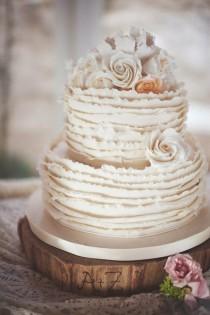 wedding photo - Chic Свадебные торты Ruffle ♥ Свадебный торт Design