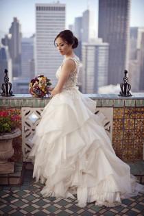 wedding photo - Chic Robe de mariage de conception spéciale ♥ Veluz Reyes asymétrique robe de bal en couches Jupe Robe de mariée de style